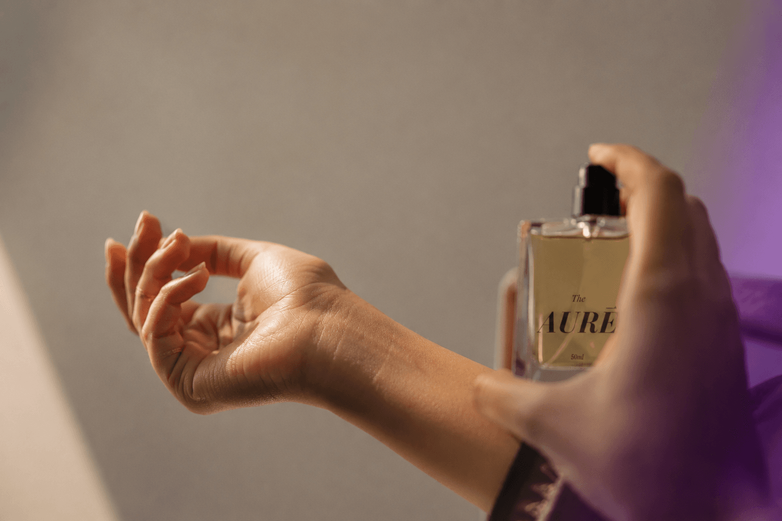 How to smell expensive in India — AURĒ 42% extrait de parfum bottle